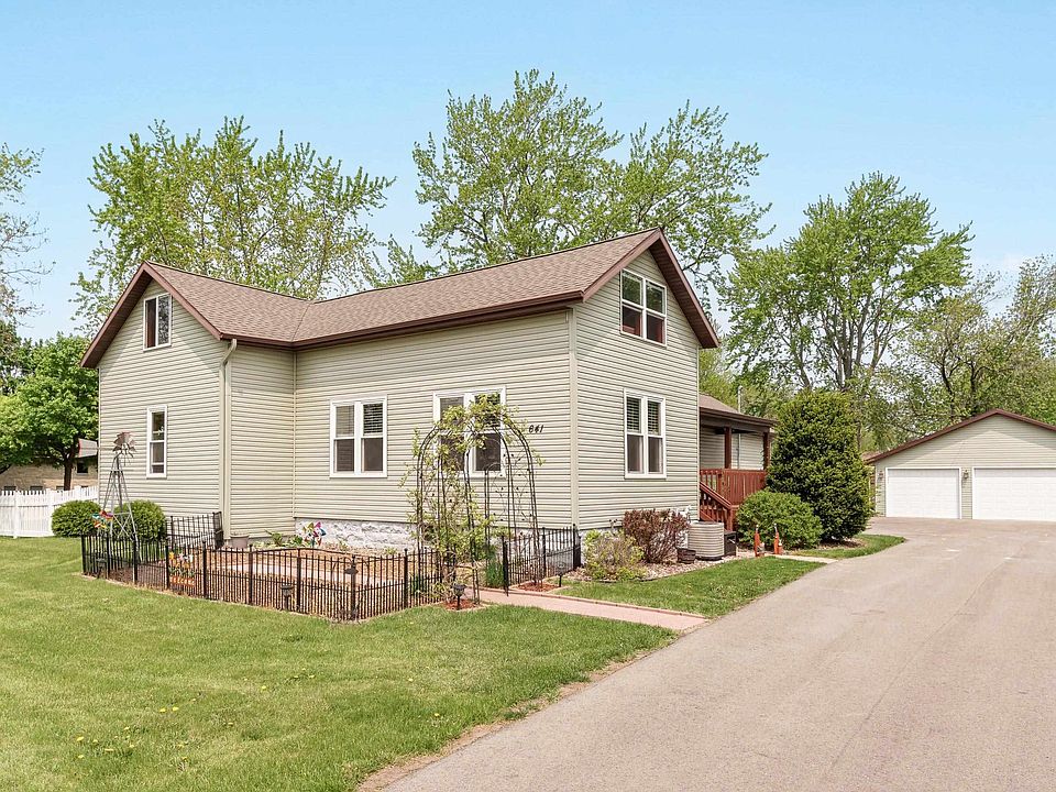 641 Forest Ave, Fond Du Lac, WI 54935 Zillow