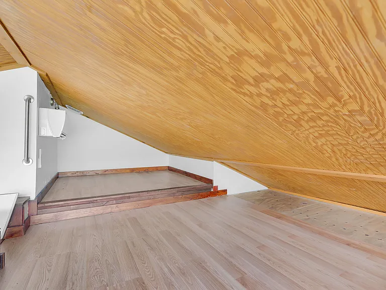 312 Catherine St #2 — Photo 14