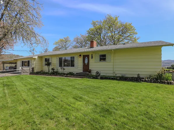 383 Little Valley Rd, Roseburg, OR 97471