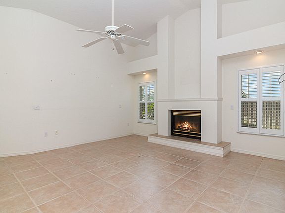 5th image of 106 Martesia Way
