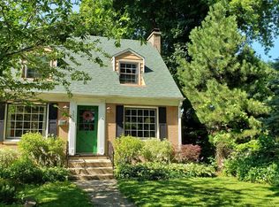 336 Douglas Ave, Waukegan, IL 60085