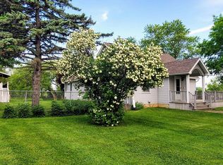 1008 Adams Rd, Burton, MI 48509