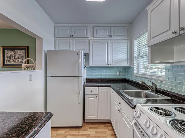 251 S Golf Boulevard #290, Pompano Beach, FL 33064