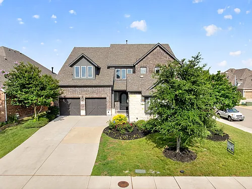 7935 Sarahville Dr Photo 1