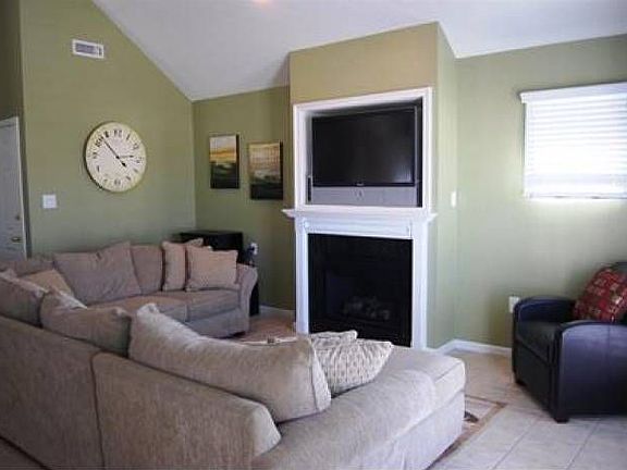 3rd image of 207 Asbury Ave