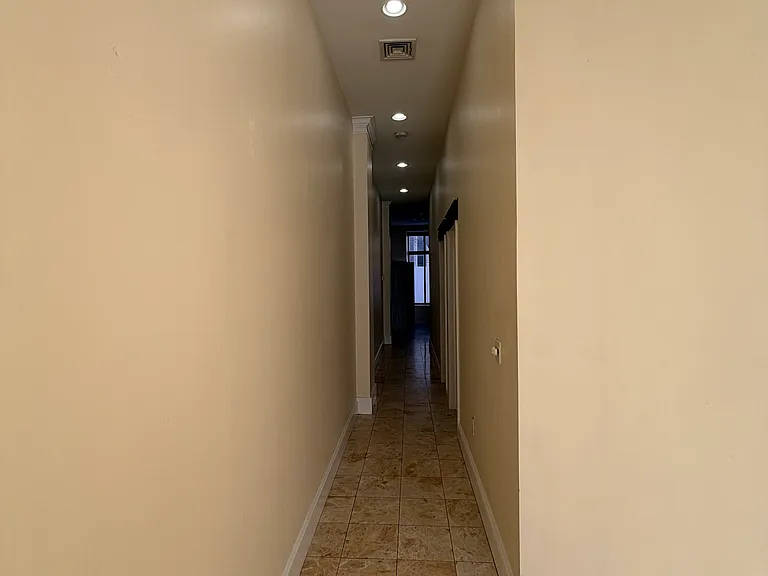 108 Richmond St #1 — Photo 11