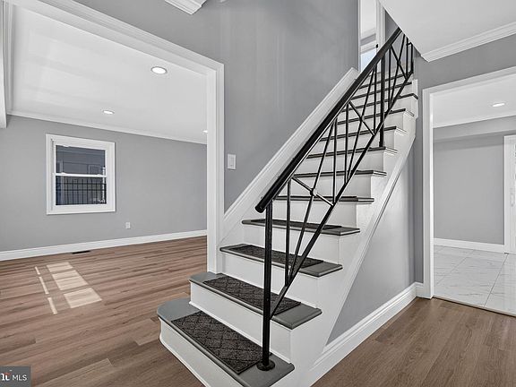 4th image of 21 Garner Ln