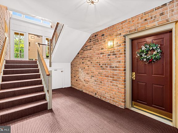 3rd image of 14211 Quail Creek Way Unit 105