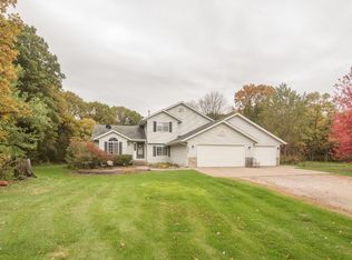 13417 43rd St, Clear Lake, MN 55319