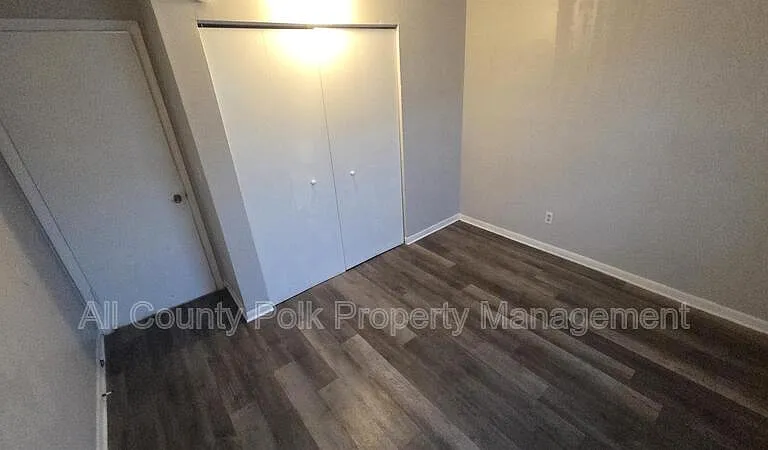 3039 Saint Paul Dr — Photo 7