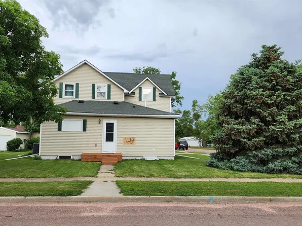 341 N Adams St, Salem, SD 57058
