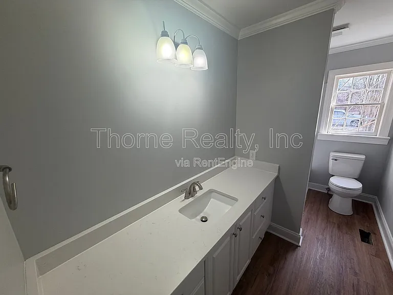 1600 King Cir — Photo 14