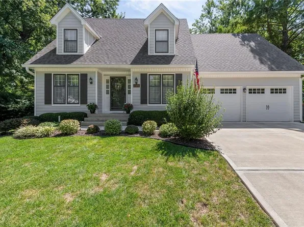 11484 Lowell Ave, Overland Park, KS 66210