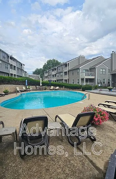 8793 W 106th Ter — Photo 21