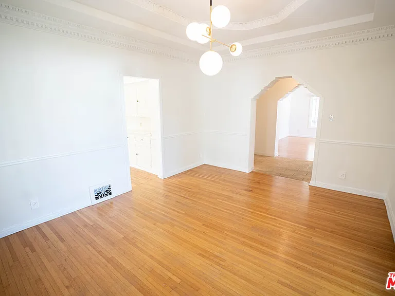 1210 S La Jolla Ave — Photo 16