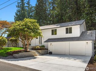 8820 194th Street SW, Edmonds, WA 98026