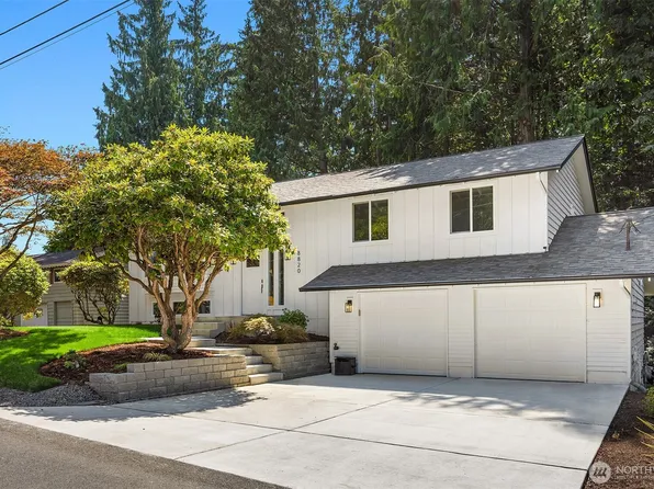 8820 194th Street SW, Edmonds, WA 98026
