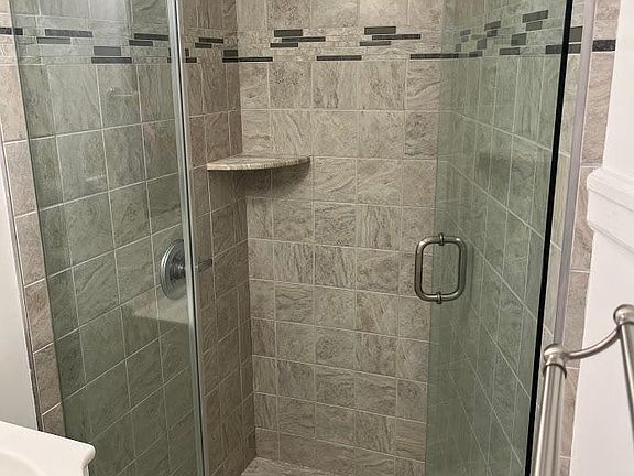 4th image of 1750 Pacific Ave APT 205