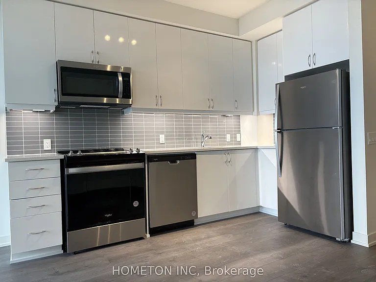4955 Yonge St #2301 — Photo 11