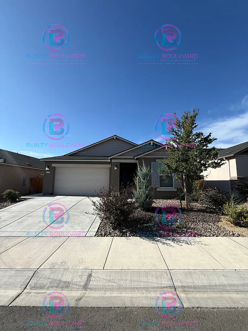 1/2 Month Free! Modern Elegance in the Heart of Carson City- 3-Bedroom Home — Photo 1