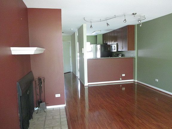 3rd image of 5954 Meadow Dr