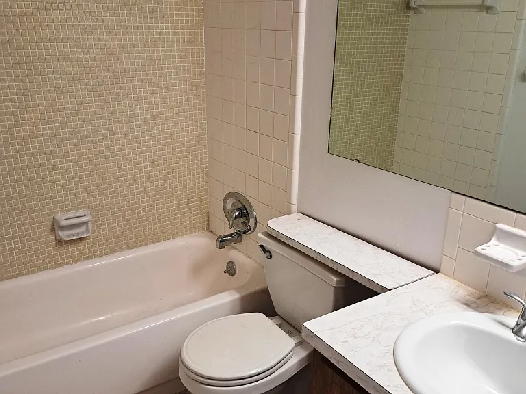6026 1st Ave S #10 — Photo 8