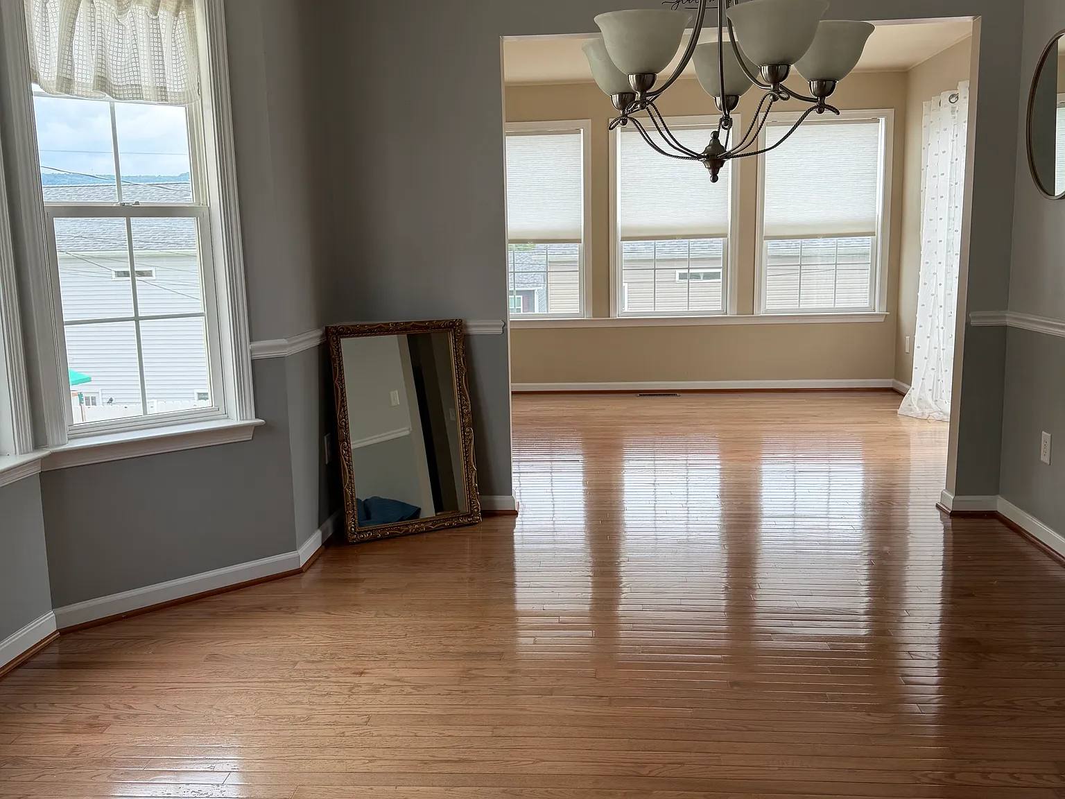 3 bed, 2164 sqft, $2,000 — Photo 4