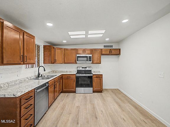 3rd image of 4861 S Calle Pamplona