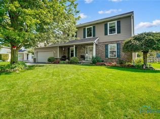 7615 Hidden Springs Dr, Holland, OH 43528