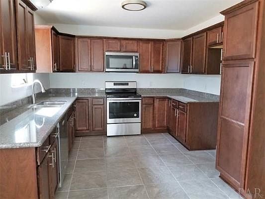 4th image of 5749 Whiteoak Ln