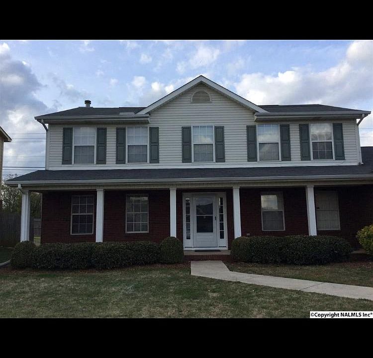 1st image of 117 Bellevue Dr