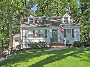 137 Cedar Rd, Watchung, NJ 07069