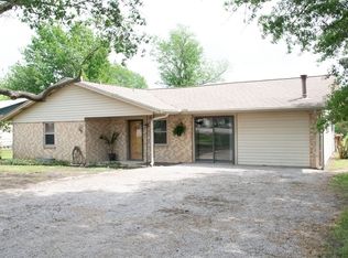521 Fm 2838, Mexia, TX 76667