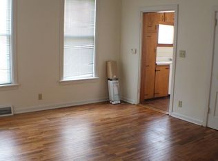 607 W University Ave APT 1, Champaign, IL 61820