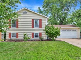 2831 McClay Valley Blvd, Saint Peters, MO 63376