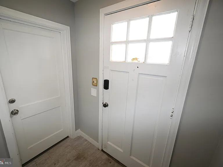 2952 Sollers Point Rd #B — Photo 9