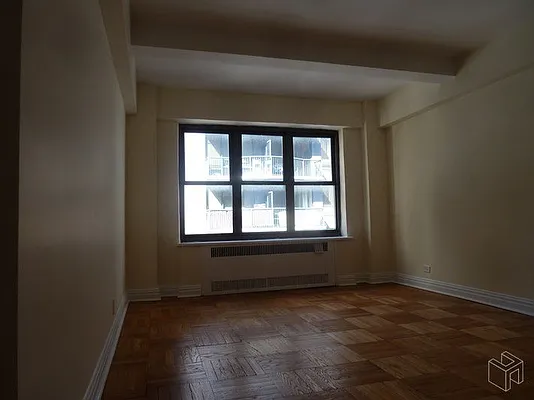 Rented by Halstead Real Estate | media 20