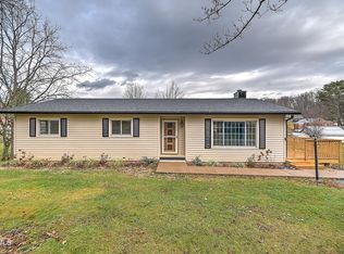 163 Valley View Dr, Abingdon, VA 24210