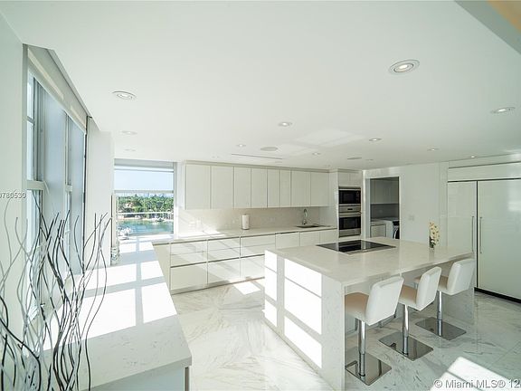 4th image of 5660 Collins Ave APT 6B