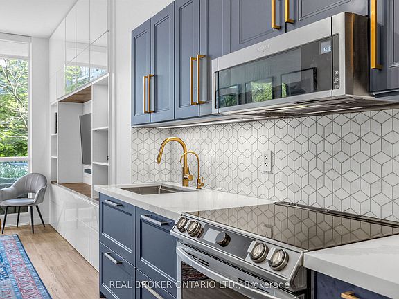 4th image of 209 Fort York Blvd #260