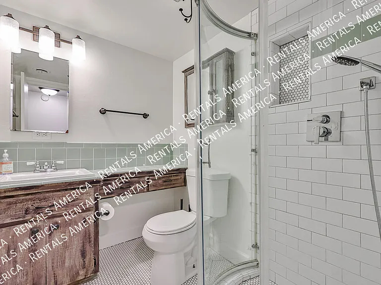 1107 W Osborn Rd #206 — Photo 13