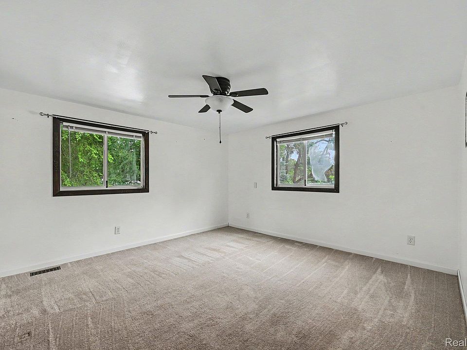 1867 Maddy Ln, photo 24