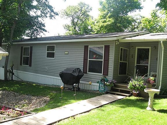 2nd image of 17443 Bijou Cir