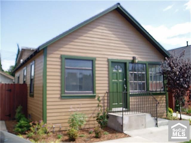 1st image of 418 Bonito Ave