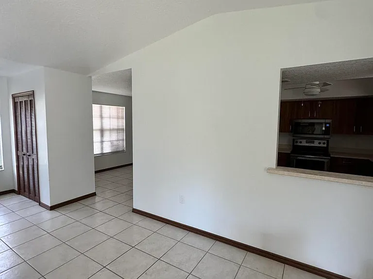 5585 Barna Ave — Photo 2