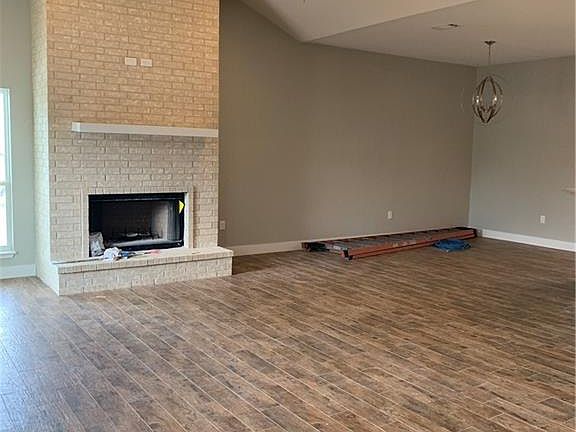 5th image of 140 Buccaneer Way