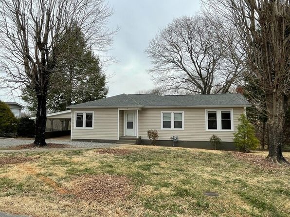 110 Hoyle St
