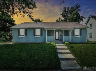 65 E 4th St, London, OH 43140