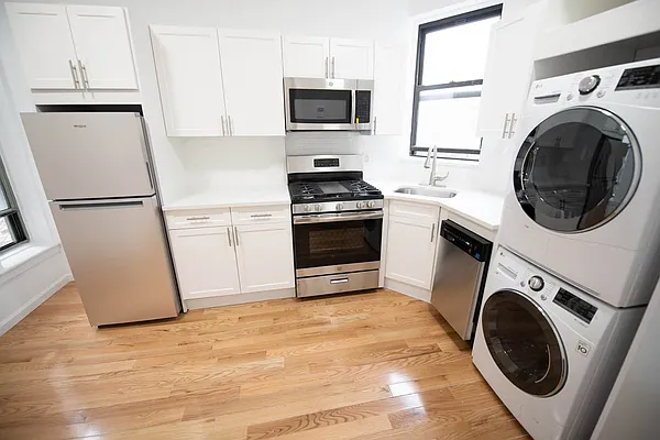 Rented by Park River | media 47