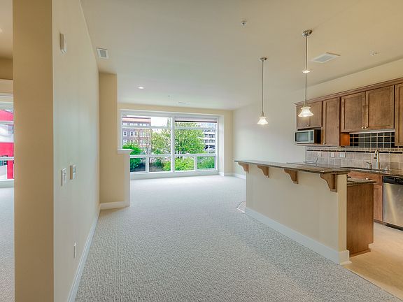 5th image of 708 Market St Unit 710